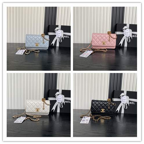 Picture of Chanel Handbags _SKUfw239862087fw